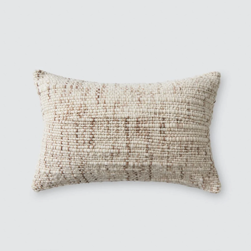 Isidora Pillow